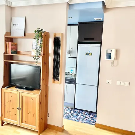 El Carbayu Con Garaje Privado Οβιέδο