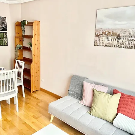 Διαμέρισμα El Carbayu Con Garaje Privado