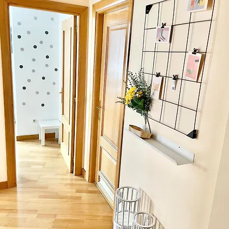 El Carbayu Con Garaje Privado Διαμέρισμα Οβιέδο