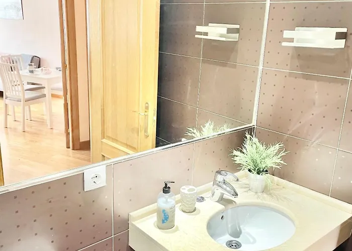 El Carbayu Con Garaje Privado * Οβιέδο