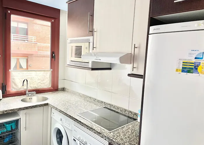 El Carbayu Con Garaje Privado Appartement