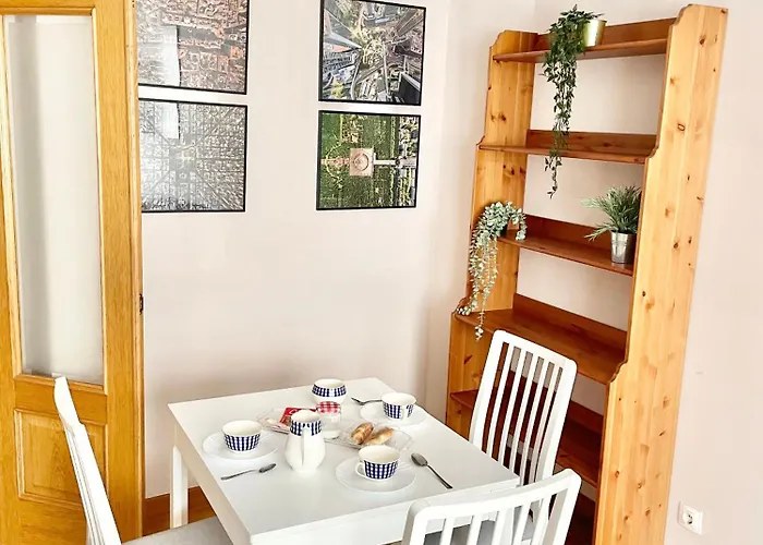 El Carbayu Con Garaje Privado * Οβιέδο