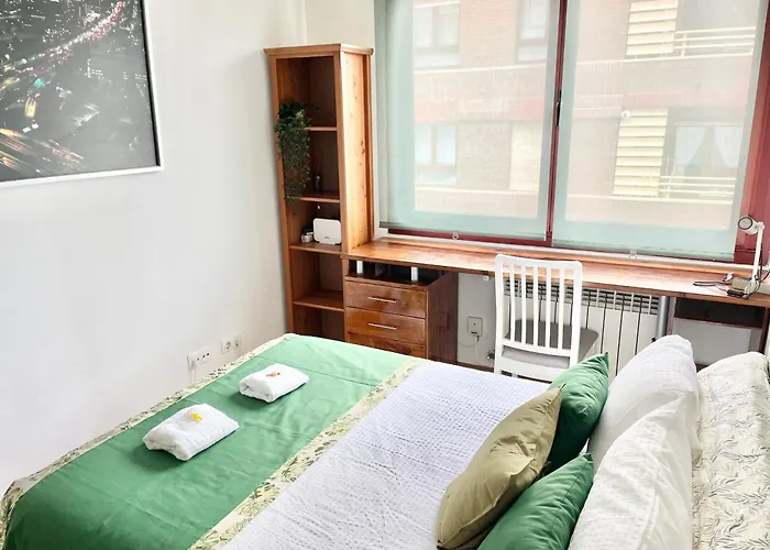 El Carbayu Con Garaje Privado Οβιέδο