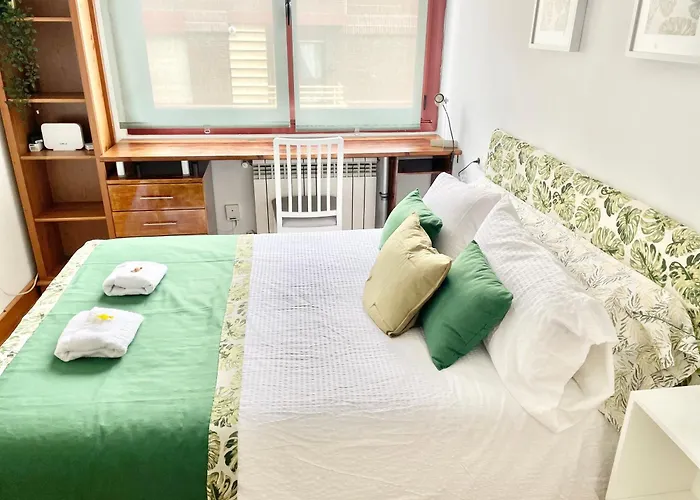 Διαμέρισμα El Carbayu Con Garaje Privado *